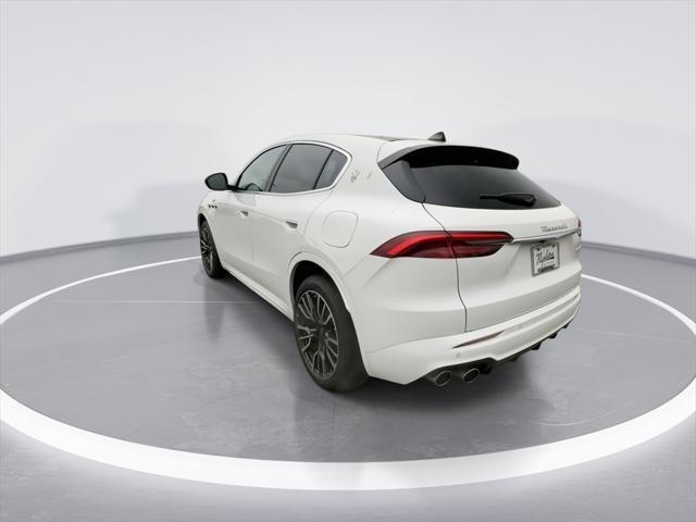 new 2024 Maserati Grecale car, priced at $62,998