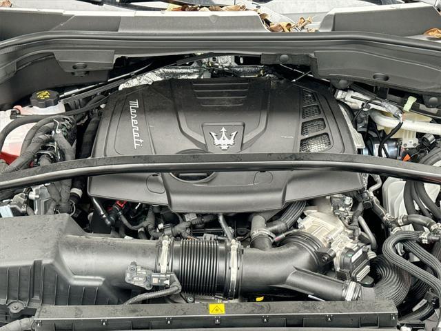 new 2024 Maserati Grecale car, priced at $62,998