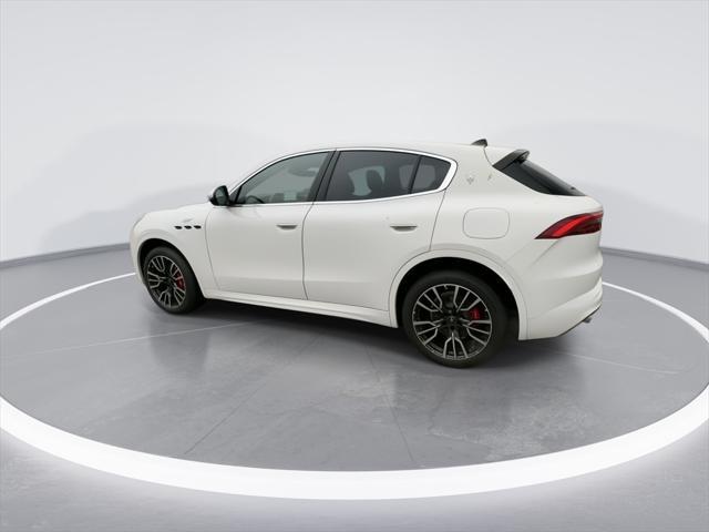 new 2024 Maserati Grecale car, priced at $62,998