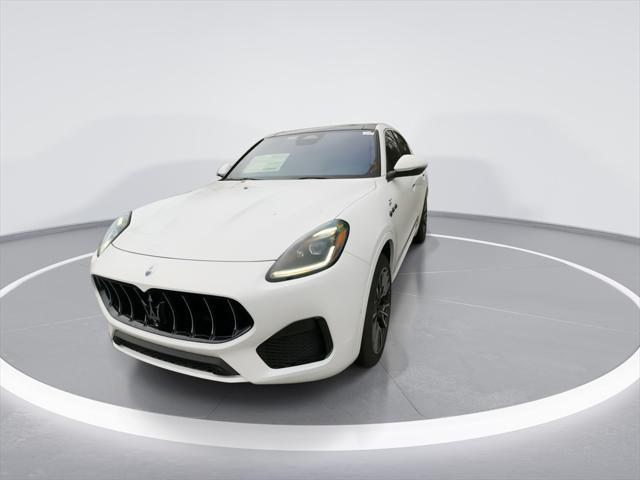 new 2024 Maserati Grecale car, priced at $62,998