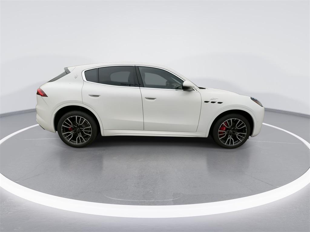 new 2024 Maserati Grecale car, priced at $64,488