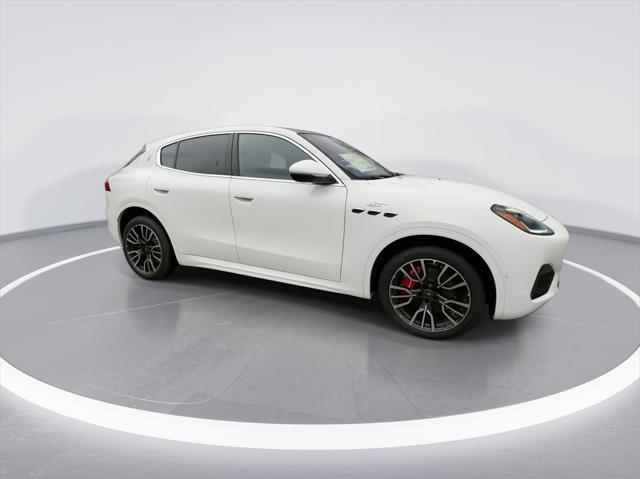 new 2024 Maserati Grecale car, priced at $64,935