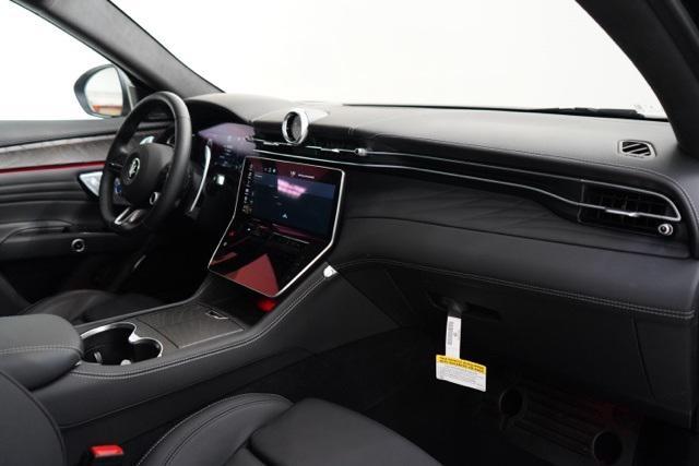 new 2025 Maserati Grecale car, priced at $78,988