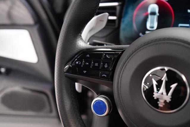 new 2025 Maserati Grecale car, priced at $78,988
