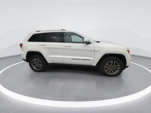 used 2022 Jeep Grand Cherokee car, priced at $29,289