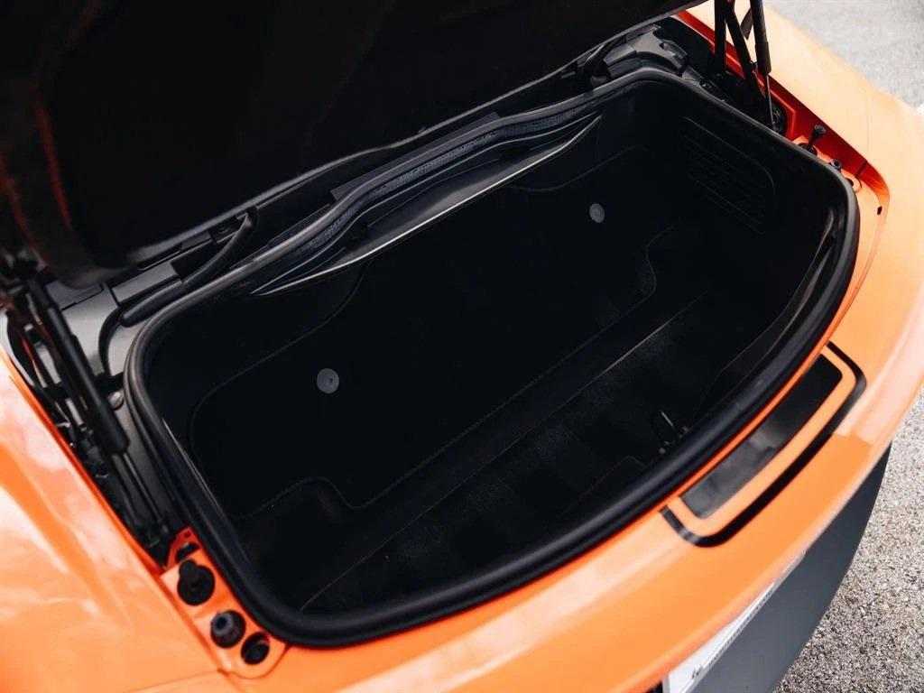 new 2023 Maserati MC20 car, priced at $237,395