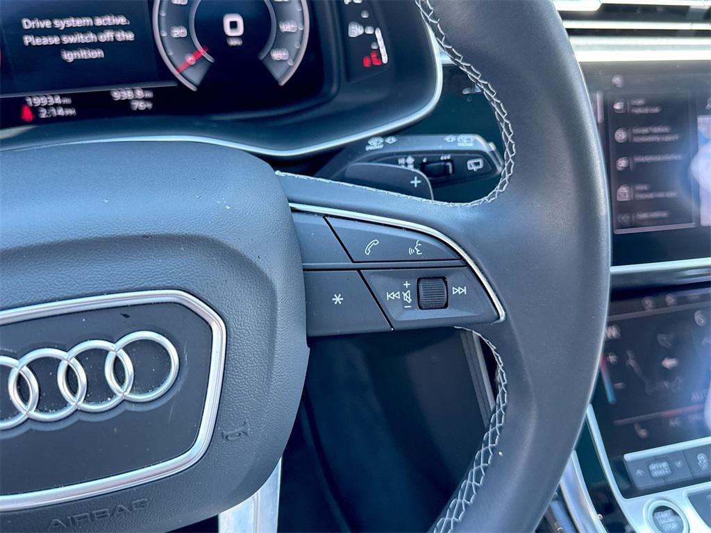 used 2025 Audi Q7 car, priced at $54,964