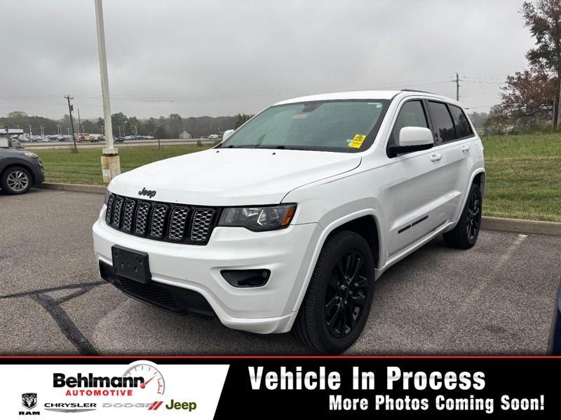 used 2018 Jeep Grand Cherokee car, priced at $16,000