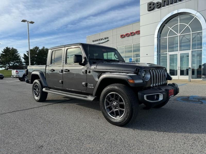 used 2021 Jeep Gladiator car, priced at $37,000