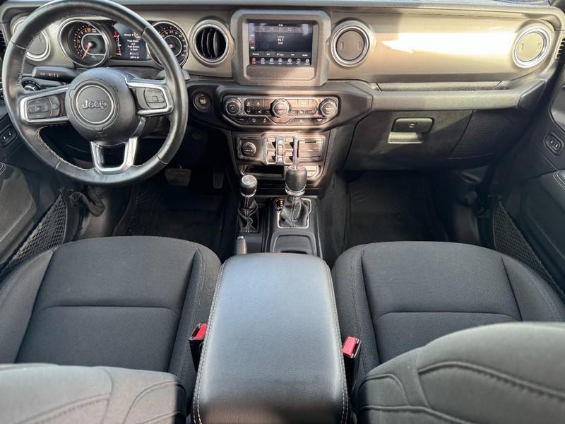 used 2021 Jeep Gladiator car, priced at $37,000