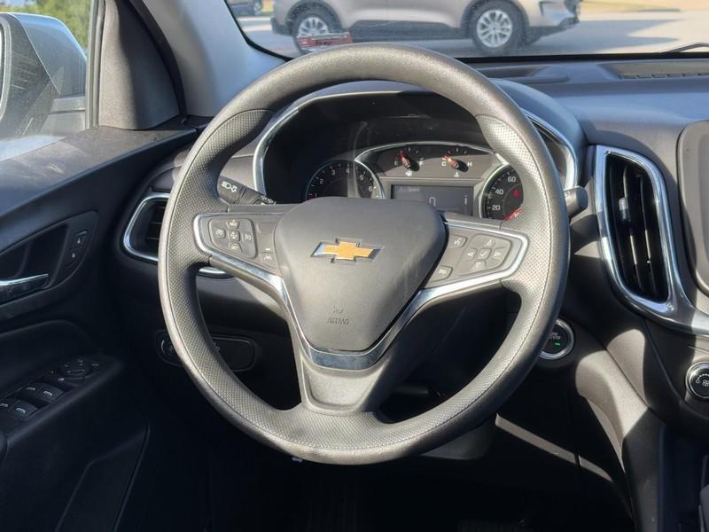 used 2023 Chevrolet Equinox car, priced at $22,000
