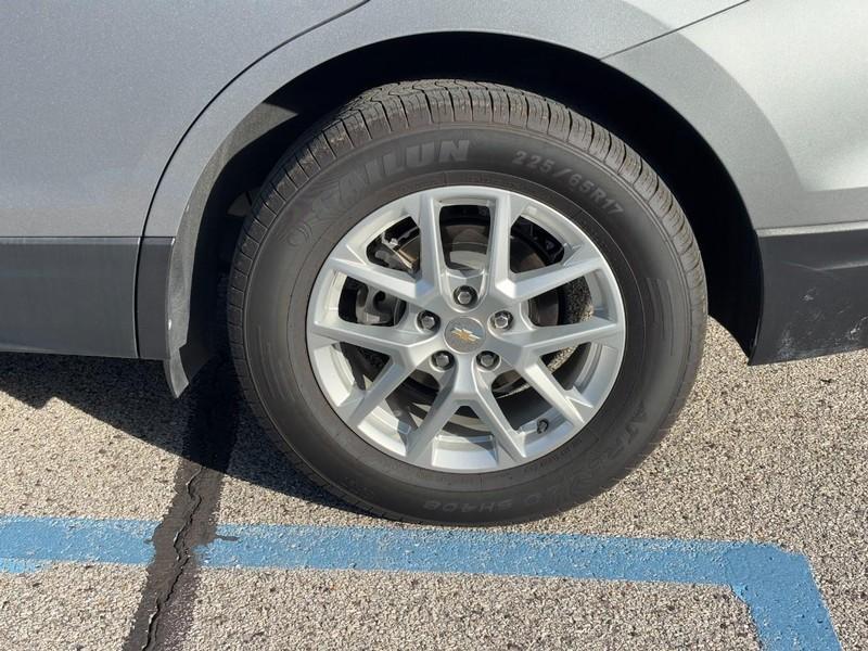 used 2023 Chevrolet Equinox car, priced at $22,000