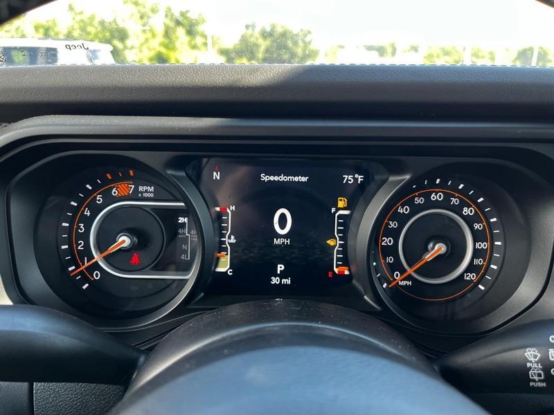 new 2025 Jeep Wrangler car, priced at $60,766