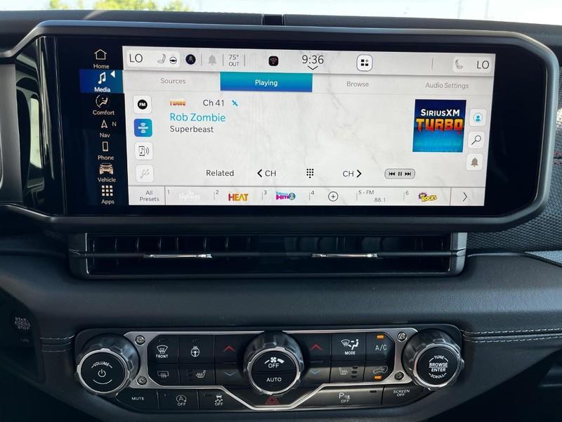 new 2025 Jeep Wrangler car, priced at $60,766