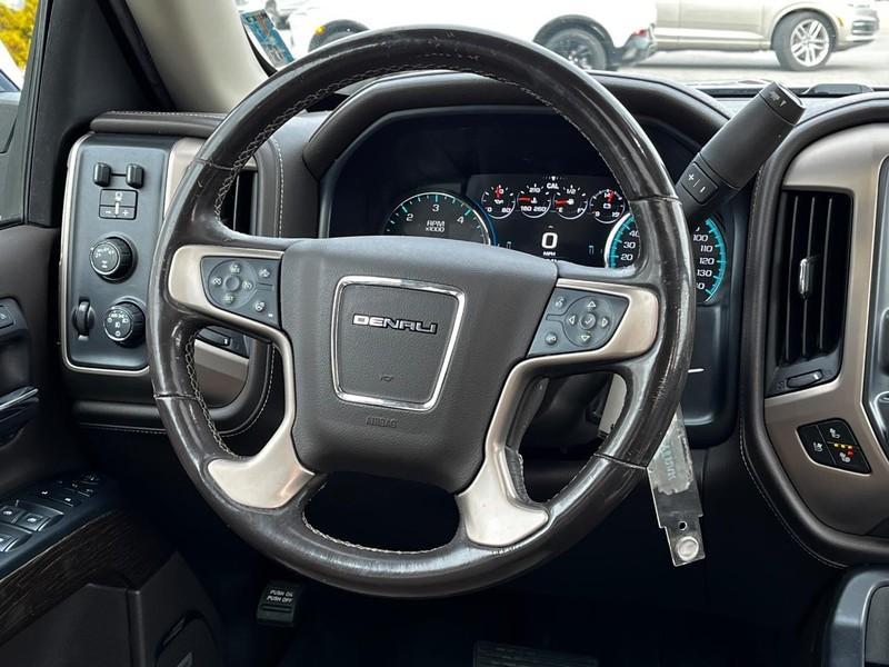 used 2018 GMC Sierra 1500 car, priced at $32,500