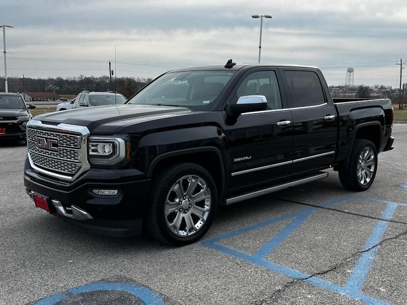 used 2018 GMC Sierra 1500 car, priced at $32,500