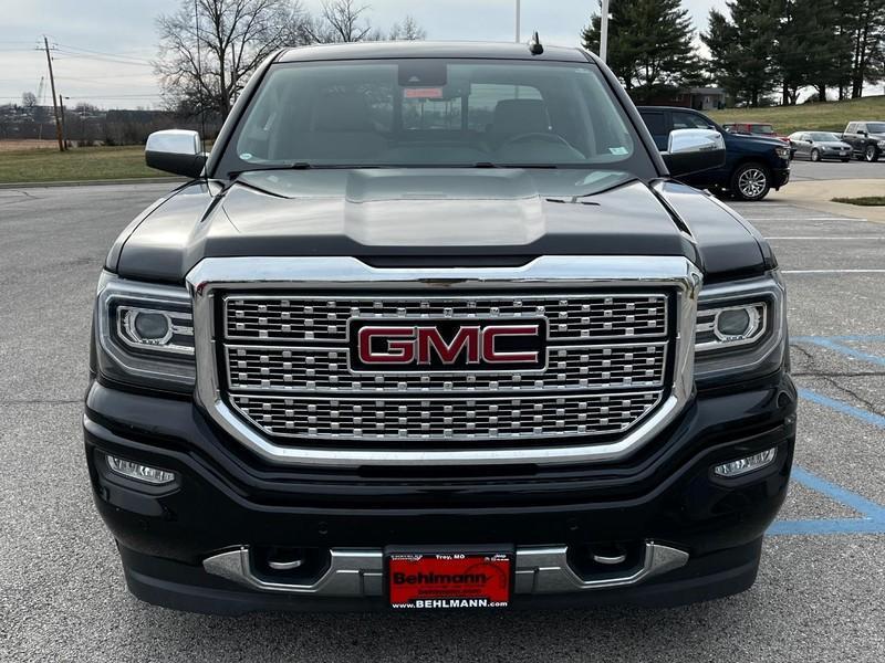 used 2018 GMC Sierra 1500 car, priced at $32,500