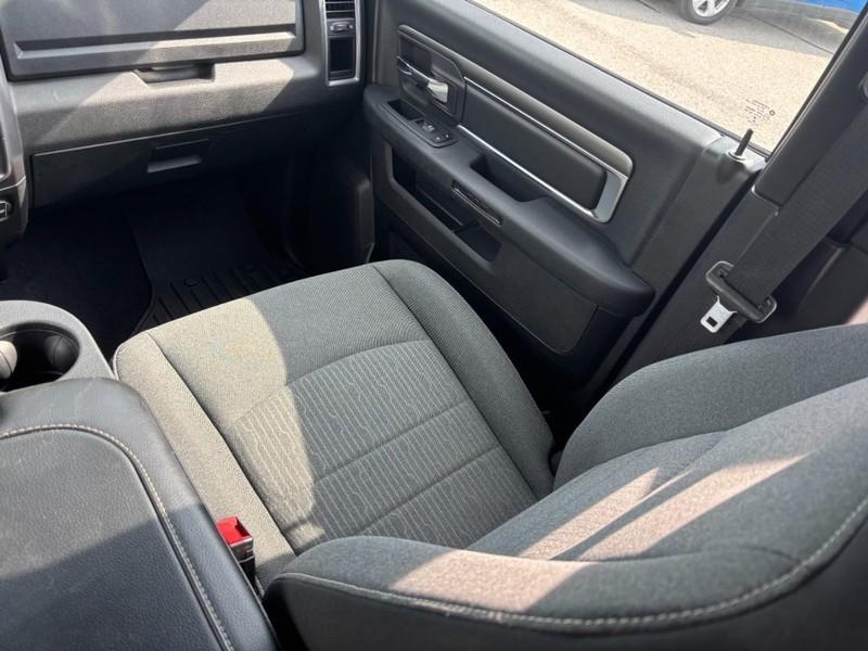 used 2022 Ram 1500 Classic car, priced at $32,000