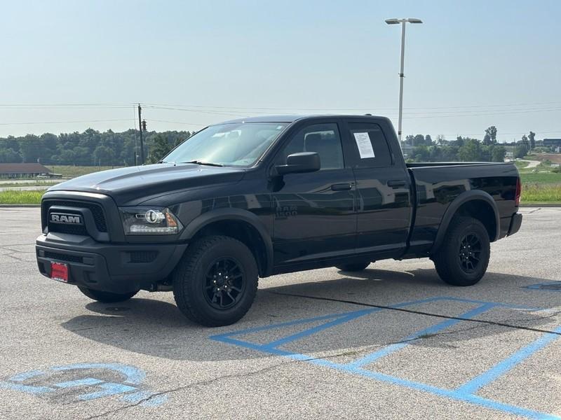 used 2022 Ram 1500 Classic car, priced at $32,000