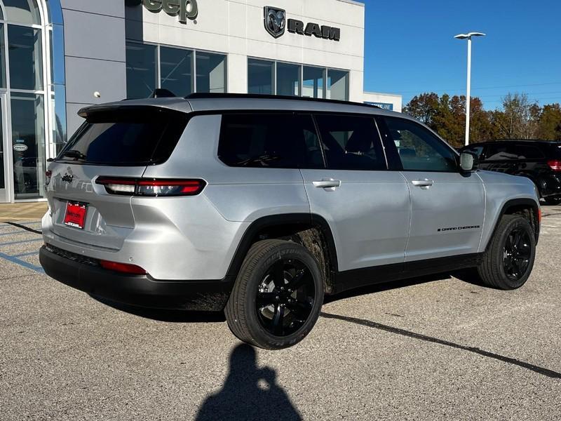 new 2025 Jeep Grand Cherokee L car, priced at $46,234