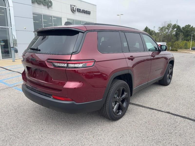 new 2025 Jeep Grand Cherokee L car, priced at $41,558