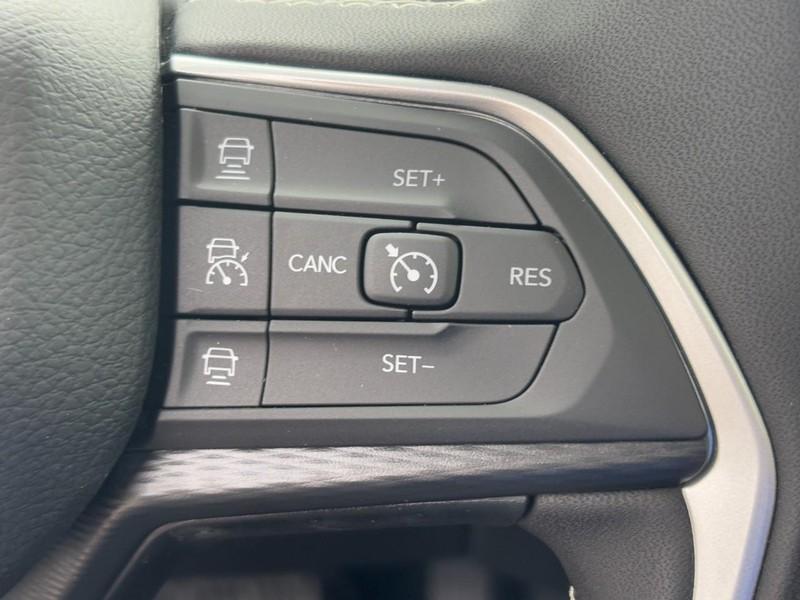 new 2025 Jeep Grand Cherokee L car, priced at $41,558