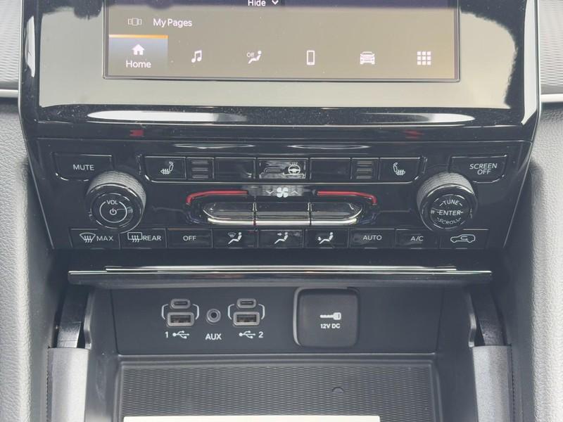 new 2025 Jeep Grand Cherokee L car, priced at $41,558