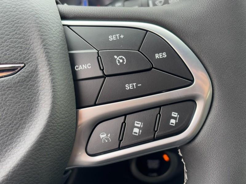 new 2026 Chrysler Pacifica car, priced at $41,689