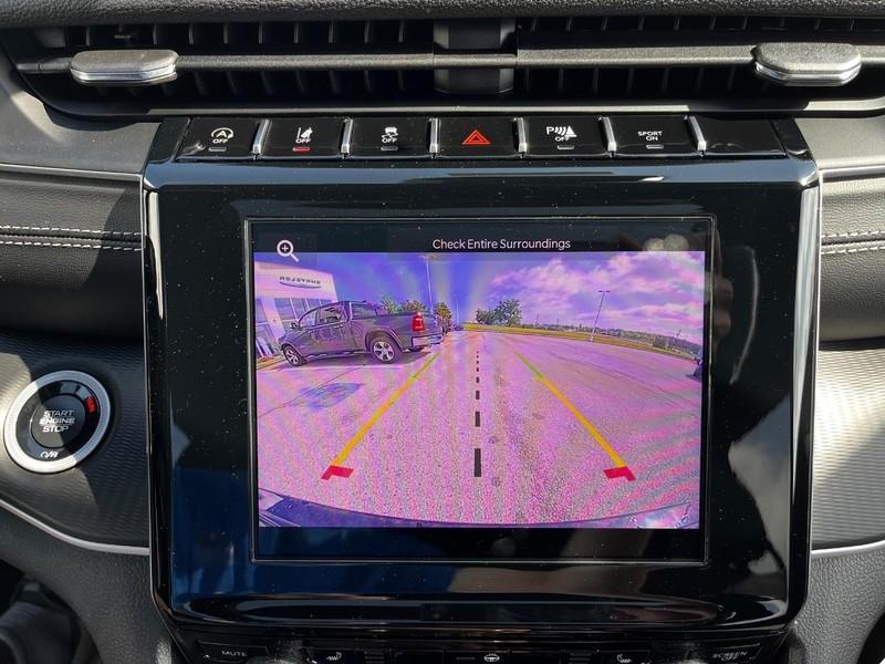 new 2025 Jeep Grand Cherokee car, priced at $42,756