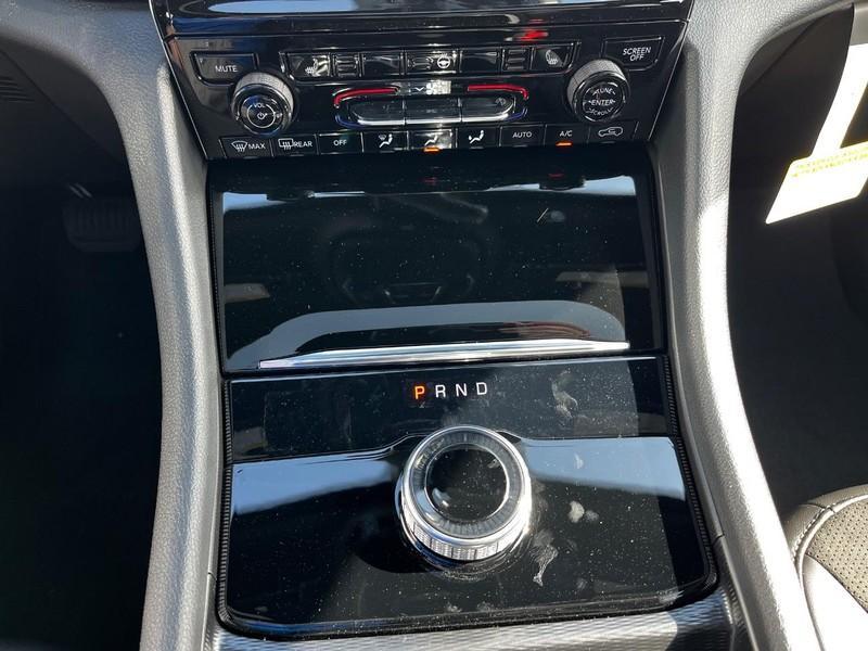new 2025 Jeep Grand Cherokee car, priced at $42,756