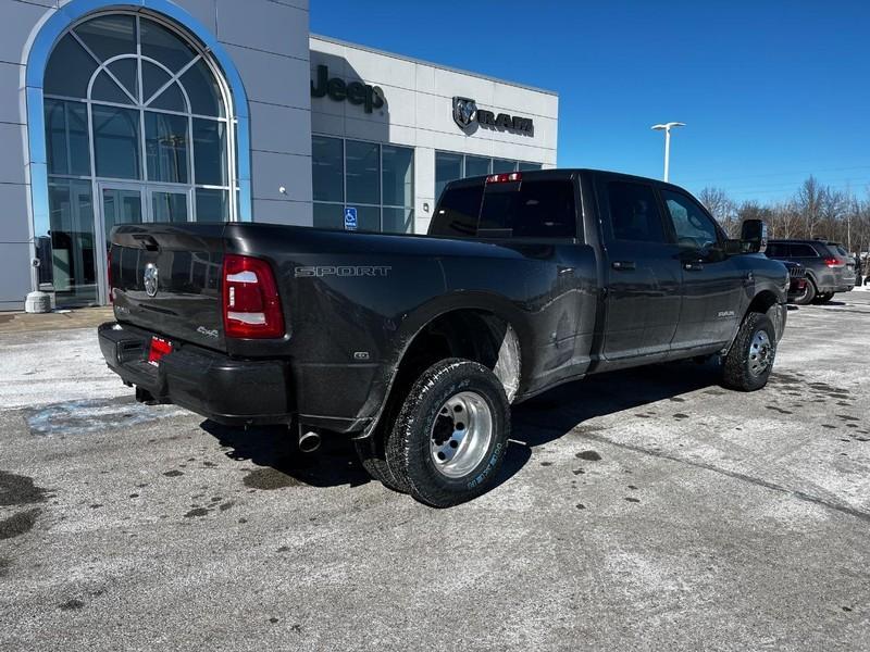 new 2024 Ram 3500 car, priced at $77,865