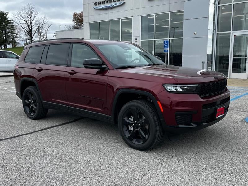 new 2025 Jeep Grand Cherokee L car, priced at $46,734