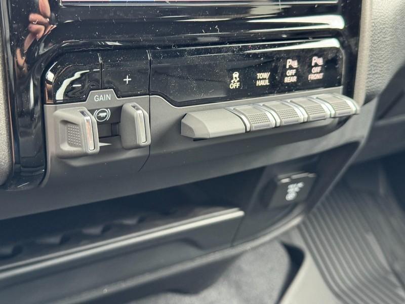 new 2025 Ram 2500 car, priced at $56,861