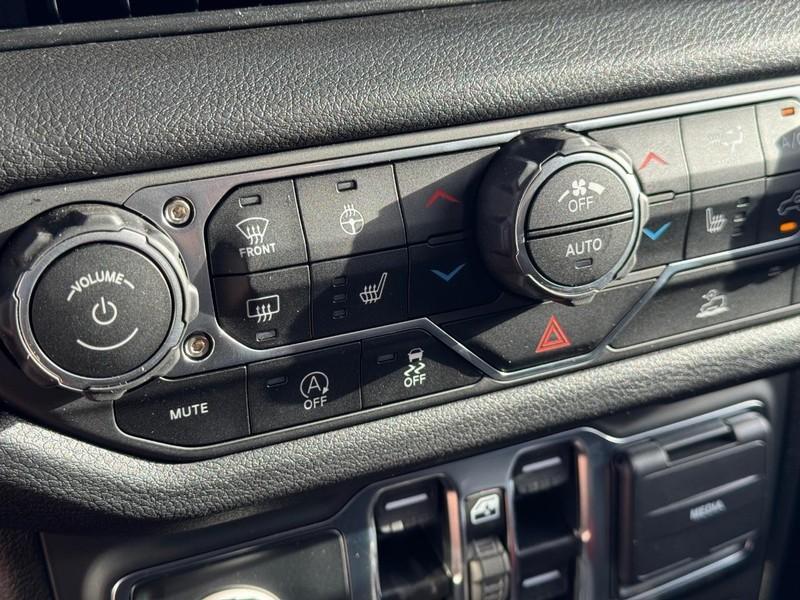 new 2025 Jeep Wrangler car, priced at $44,245