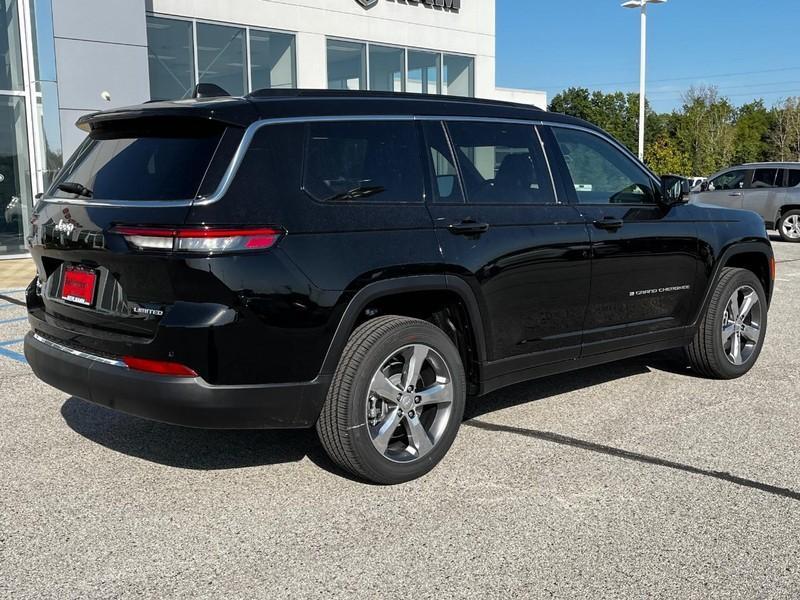 new 2025 Jeep Grand Cherokee L car, priced at $48,223