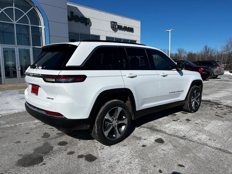 new 2025 Jeep Grand Cherokee car, priced at $48,187