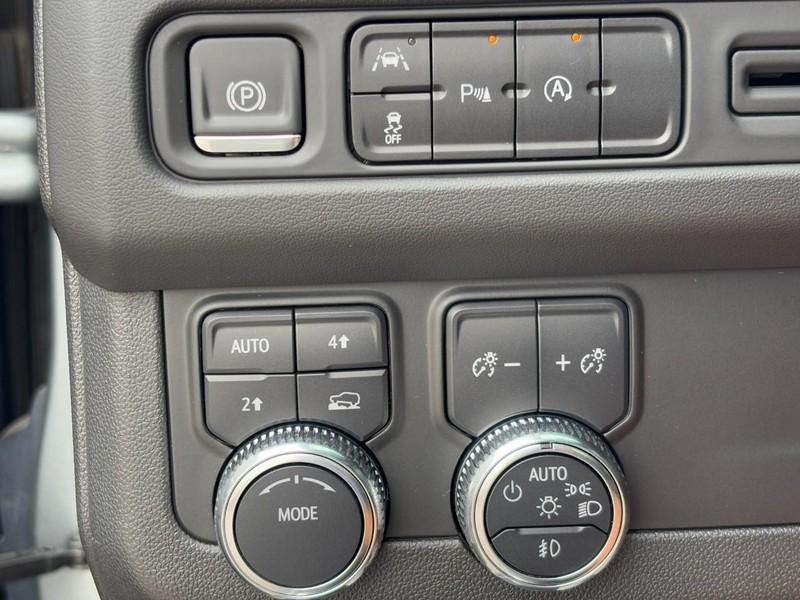 used 2024 GMC Yukon car, priced at $67,000