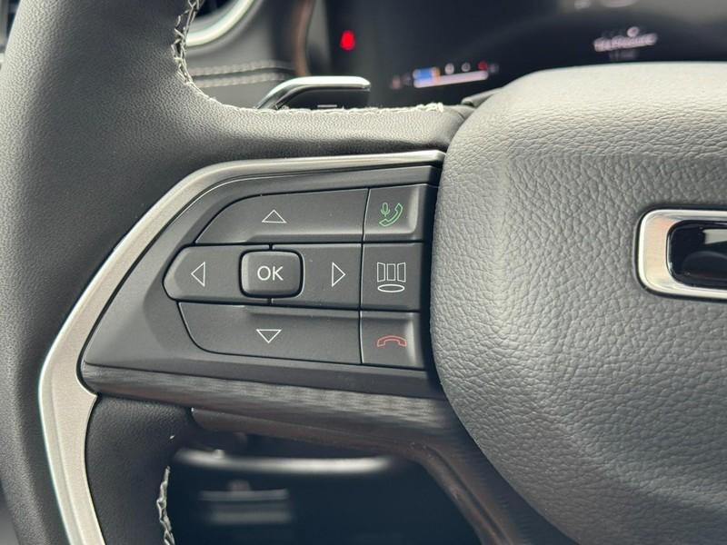 new 2025 Jeep Grand Cherokee L car, priced at $41,712