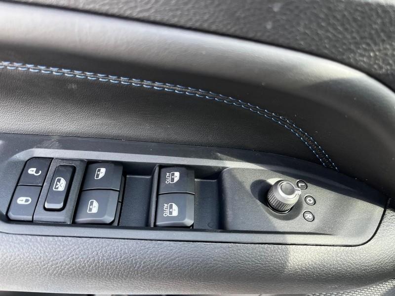 new 2025 Jeep Compass car, priced at $29,317