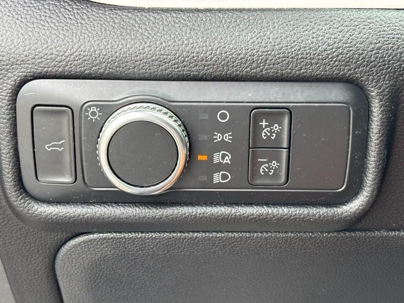 used 2022 Ford Explorer car, priced at $33,000