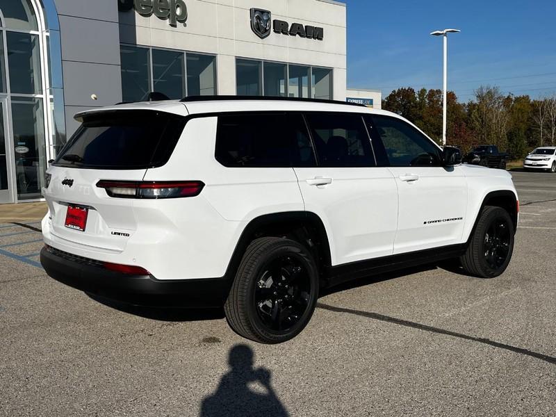 new 2025 Jeep Grand Cherokee L car, priced at $49,109