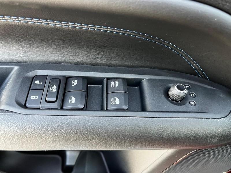 new 2025 Jeep Compass car, priced at $28,355