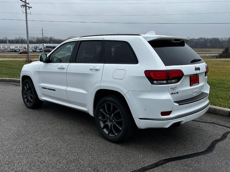 used 2021 Jeep Grand Cherokee car, priced at $34,500