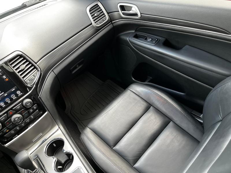 used 2022 Jeep Grand Cherokee WK car, priced at $30,000