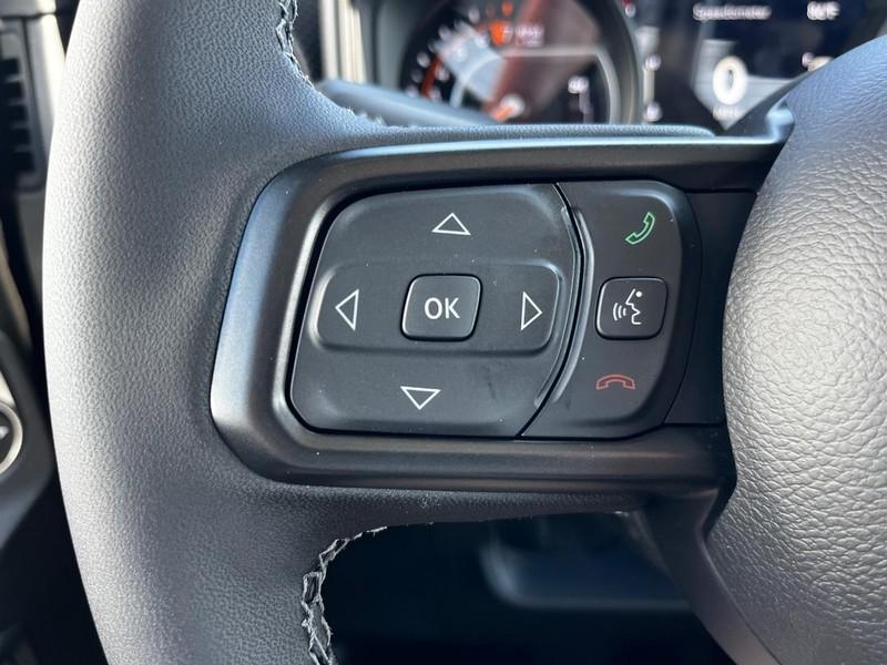 new 2025 Jeep Gladiator car, priced at $51,940