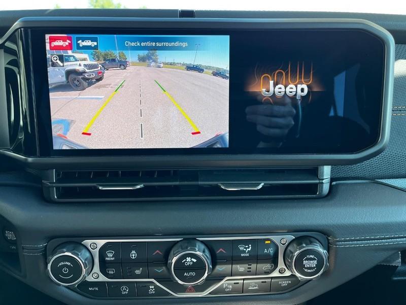 new 2025 Jeep Gladiator car, priced at $51,940