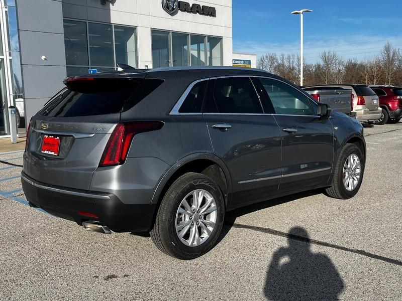 used 2021 Cadillac XT5 car, priced at $28,000