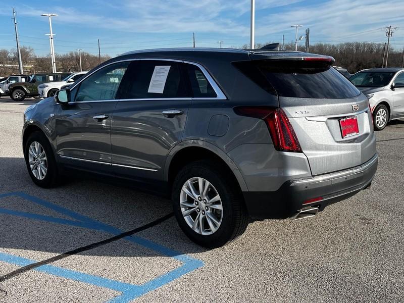 used 2021 Cadillac XT5 car, priced at $28,000