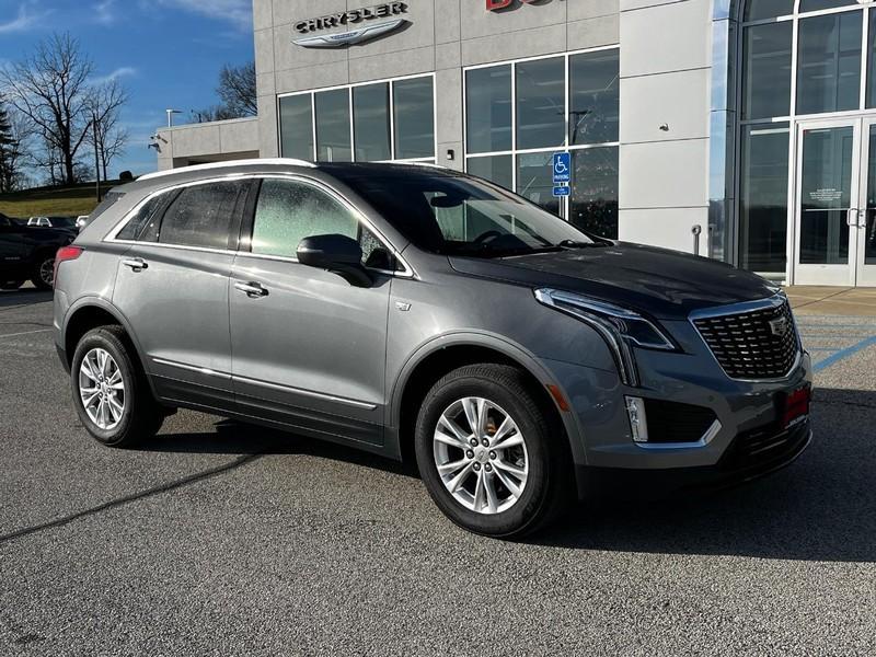 used 2021 Cadillac XT5 car, priced at $28,000