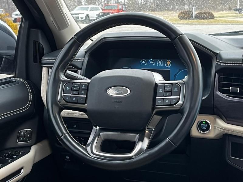 used 2022 Ford Expedition car, priced at $57,500